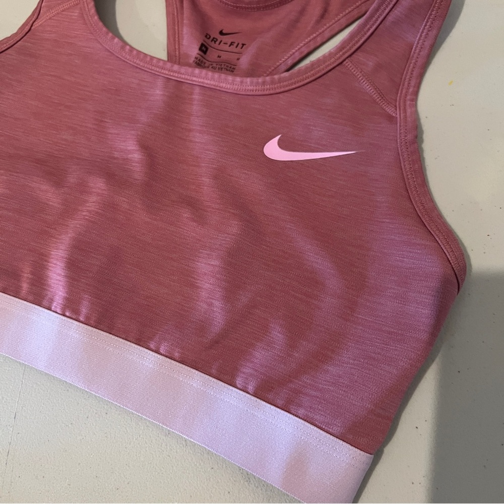 Nike sports bra - Medium - Picture 4 of 6